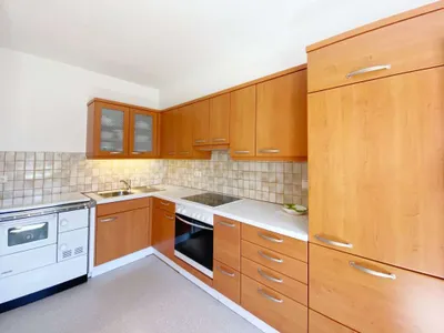 10-Zimmer-Gewerbeimmobilie kaufen in Wels-Land – 283,58 m², € 635.000 – Bild 8 von 42