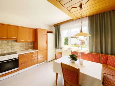 10-Zimmer-Gewerbeimmobilie kaufen in Wels-Land – 283,58 m², € 635.000 – Bild 7 von 42