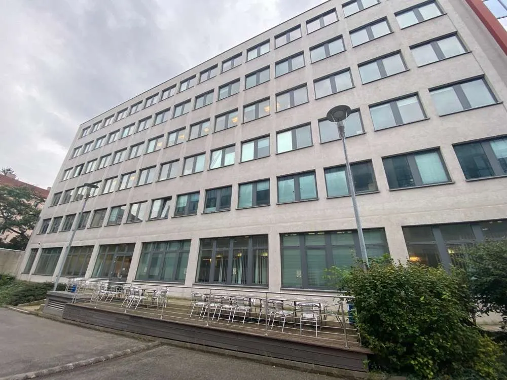 Workstation Wien West - 11.000 m² Company Building - Ansicht 2