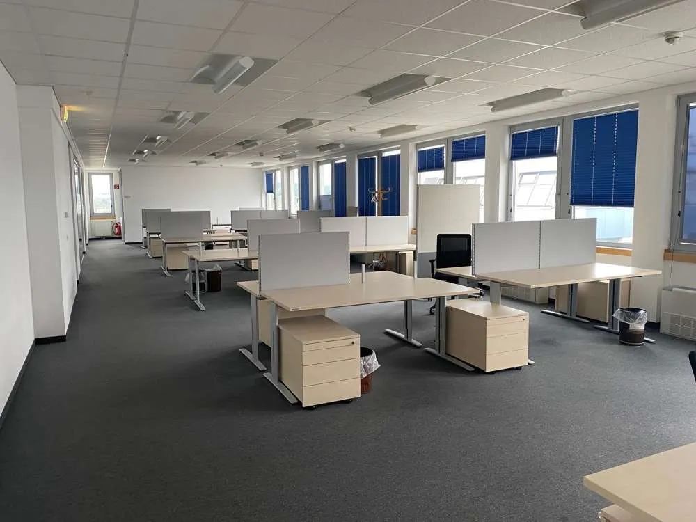 Workstation Wien West - 11.000 m² Company Building - Ansicht 3