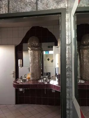 2-Zimmer-Gewerbeimmobilie mieten in Sankt Pölten – 130 m², € 2.800 – Bild 12 von 12