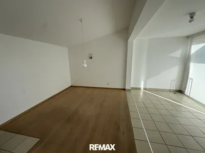 3-Zimmer-Wohnung mieten in Gmunden – 325 m², € 1.610 – Bild 11 von 21