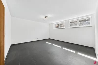 10-Zimmer-Gewerbeimmobilie kaufen in Kufstein – 281 m² – Bild 39 von 39