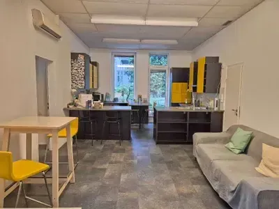 1-Zimmer-Gewerbeimmobilie mieten in Wien – 12 m², € 100