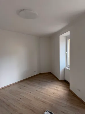 2-Zimmer-Wohnung mieten in Baden – 62 m², € 690 – Bild 8 von 12