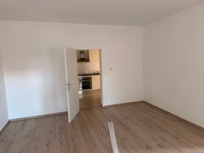 2-Zimmer-Wohnung mieten in Baden – 62 m², € 690 – Bild 4 von 12