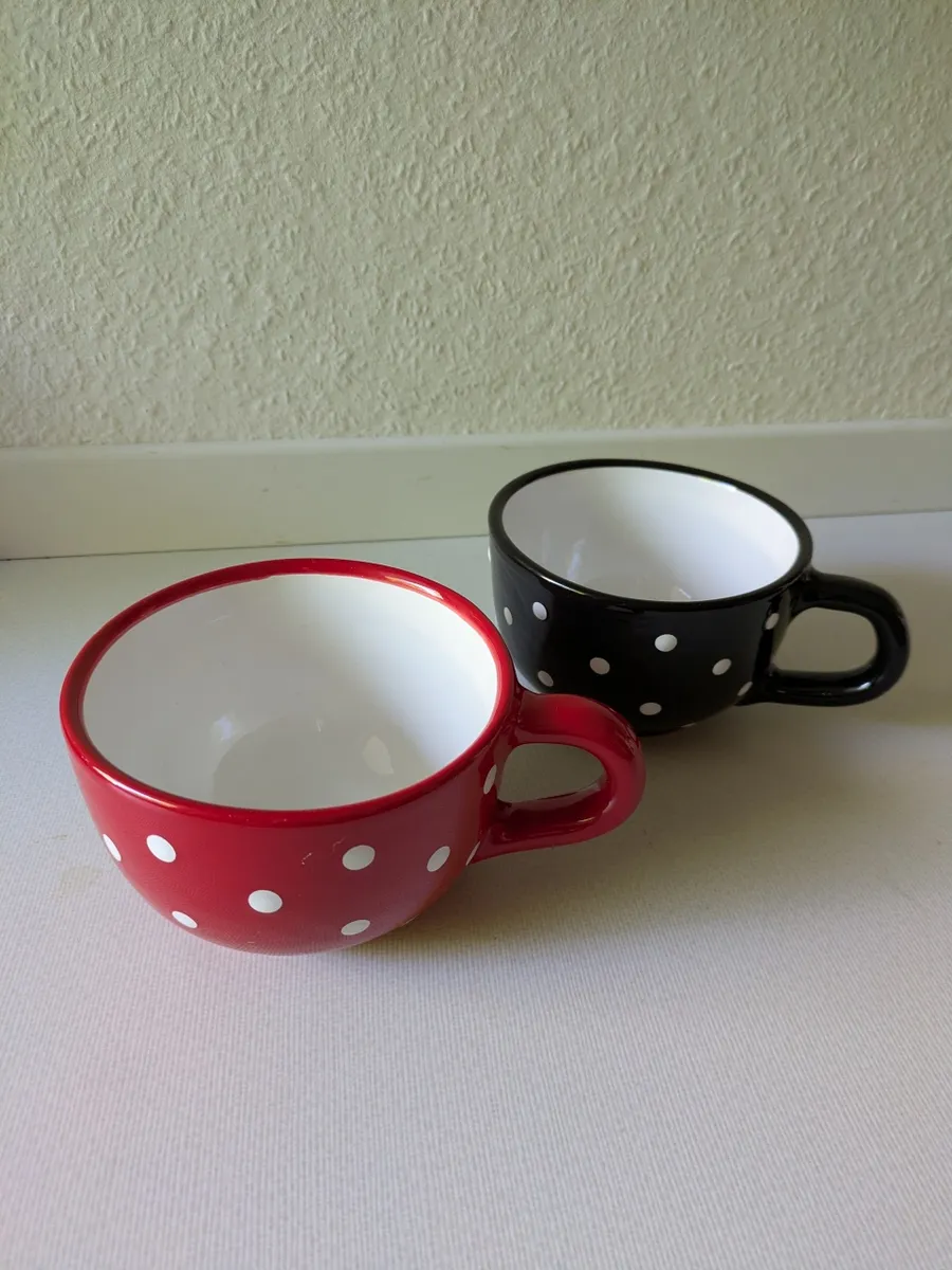 City to Cottage 2er-Set XXL Tassen handgemacht je 500 ml, € 5,- (6020 Innsbruck)