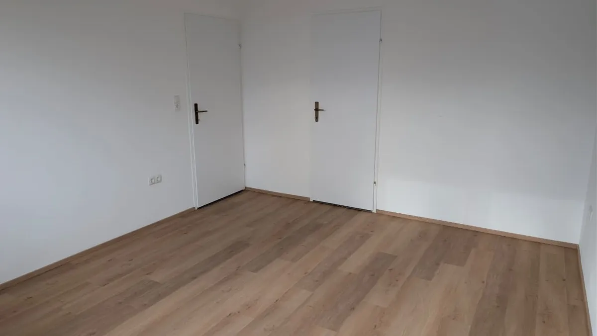 Helles 2-Zimmer Büro/ Studio/ Atelier im Osten Innsbrucks - Ansicht 3