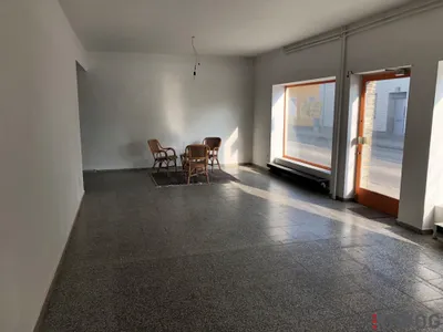 6-Zimmer-Gewerbeimmobilie mieten in Sankt Pölten – 353 m², € 2.100 – Bild 24 von 40