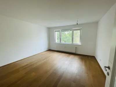 wunderschöne renovierte, lichtdurchflutete Wohnung im grünen Hetzendorf zu vermieten