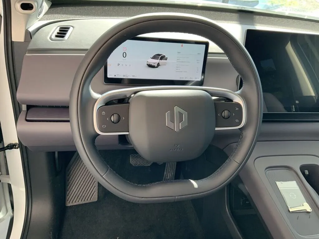 Leapmotor C10 REEV 28,4kWh Design – Bild 7