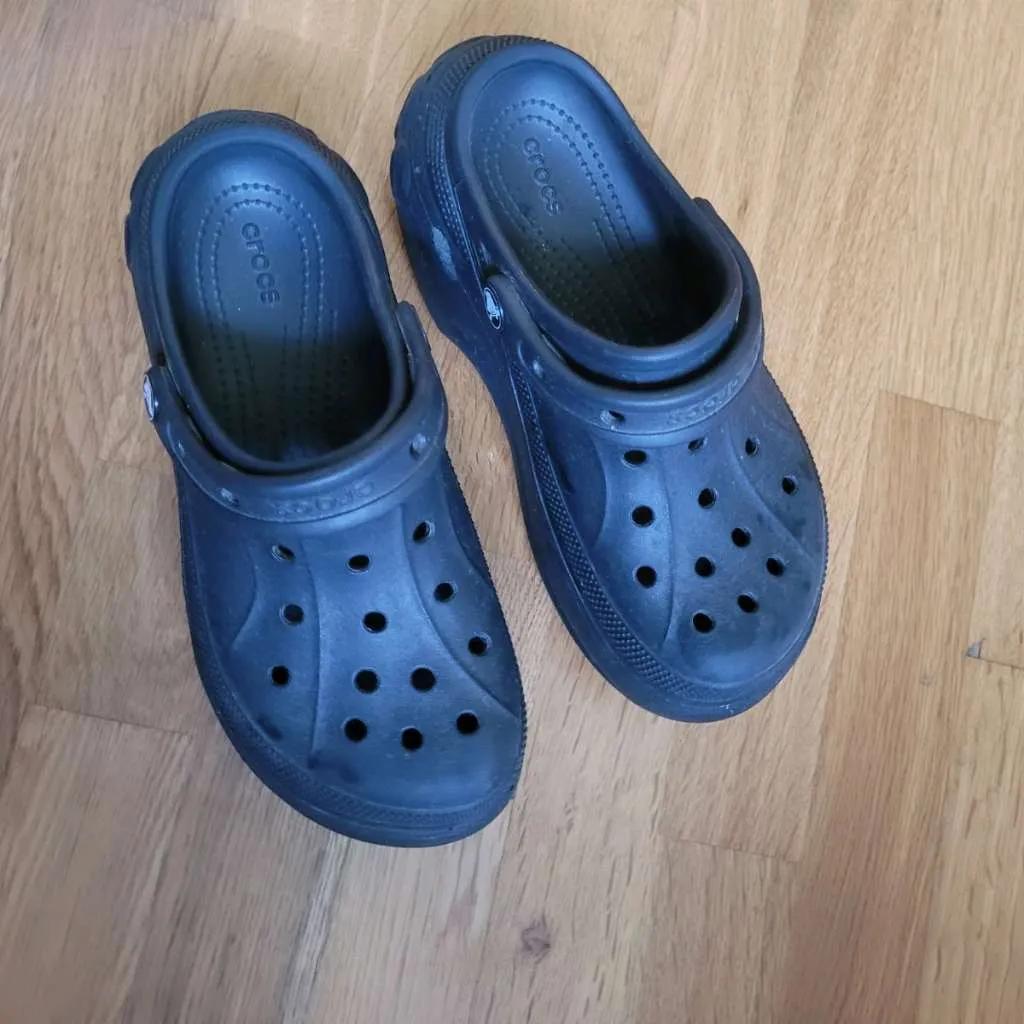 Crocs