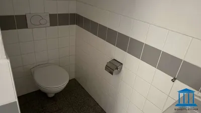 5-Zimmer-Gewerbeimmobilie mieten in Wiener Neustadt – 179 m², € 1.999 – Bild 13 von 21