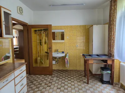 11-Zimmer-Gewerbeimmobilie kaufen in Sankt Pölten Land – 375 m², € 590.000 – Bild 16 von 32