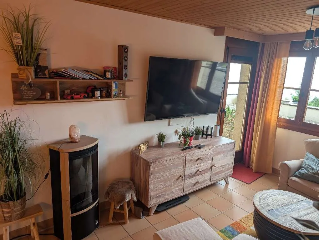 Ferienapartment Gerlitzen / Kanzelhöhe (1500m) direkt an der Skipiste, mit großer Terrasse und Fernblick (-8 % Rendite möglich bei Vermietung) – pohled 3