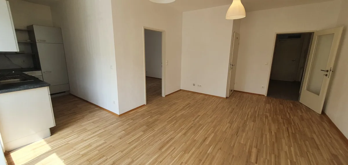 Tolle 2 Zimmer Wohnung im Zentrum Eggenbergs. - Ansicht 3
