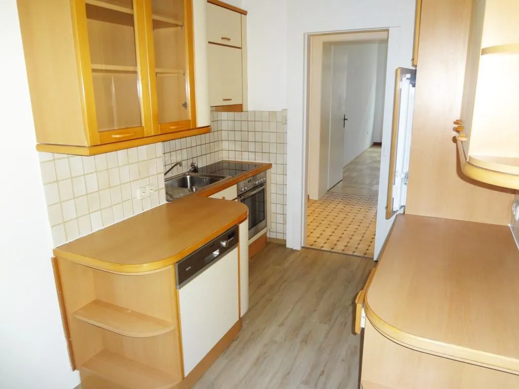 Dreizimmerwohnung mit Balkon in Alt-Urfahr! Schratzstraße - Ansicht 2