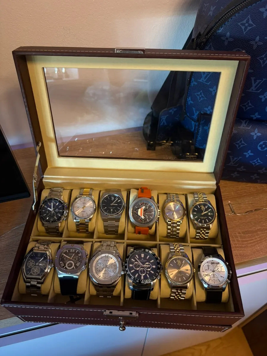 UHRENKOLLEKTION, € 1.500,- (2700 Bad Fischau) - willhaben