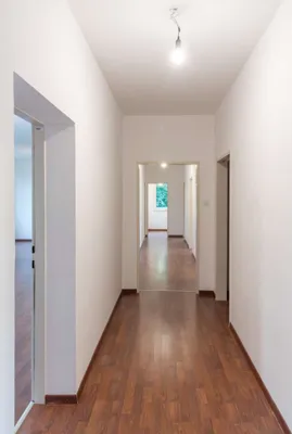 4-Zimmer-Wohnung mieten in Neunkirchen – 125 m², € 1.103 – Bild 2 von 6