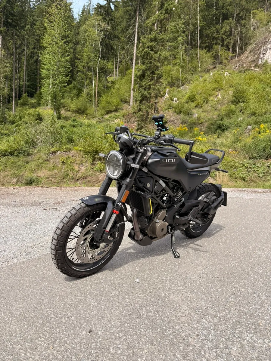 Husqvarna Svartpilen 401