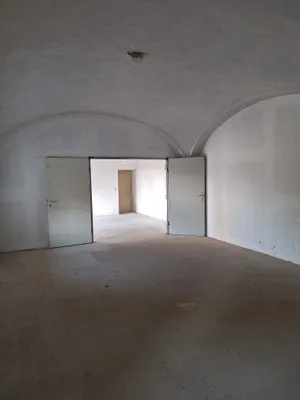 Immobilie mieten in Linz Land – 100 m², € 6 – Bild 8 von 9