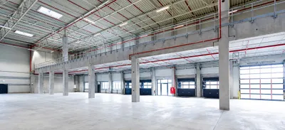 Gewerbeimmobilie mieten in Baden – 3 580 m², € 6 – Bild 2 von 4