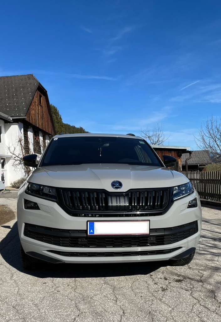 Skoda Kodiaq 4x4 Sportline TDI DSG - 7 Sitze SUV / Geländewagen