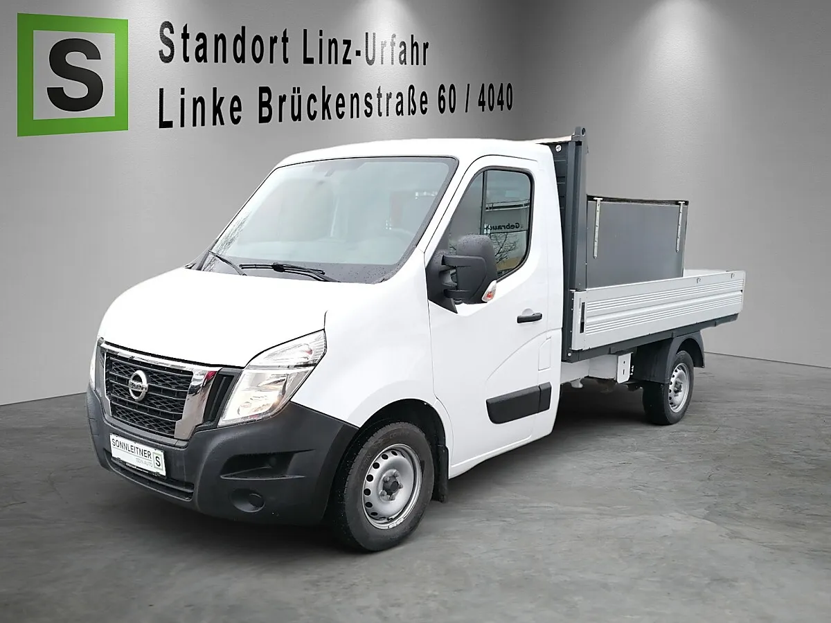 Nissan NV400