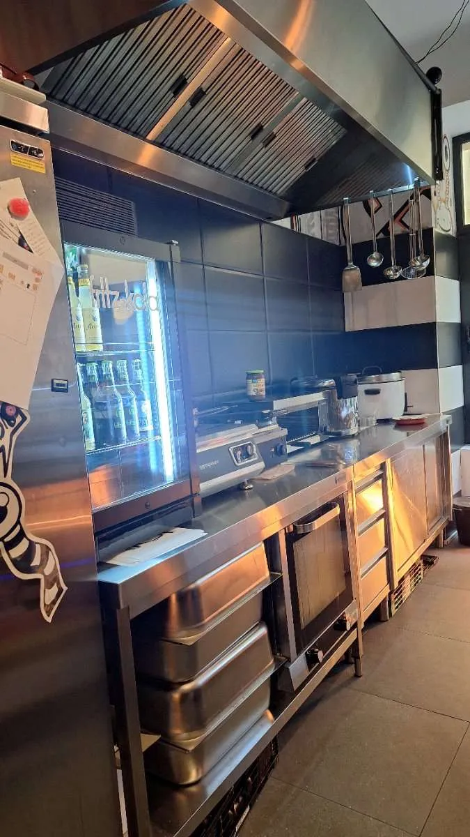 Stylischer Takeaway Streetfood Imbiss in 1060 - Ansicht 3
