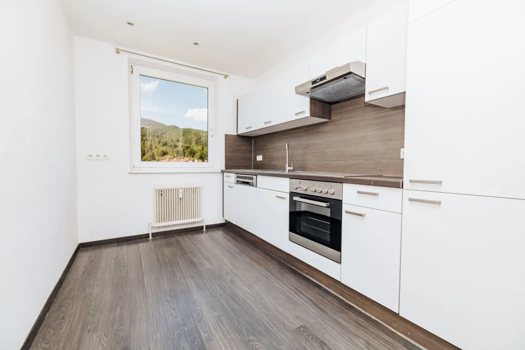 2x LOGGIEN I 5 ZIMMER I FAMILIENWOHNUNG I LIFT I SEPARATE KÜCHE I TRAUMHAFTER AUSBLICK I LEOBEN I AB SOFORT I PROJEKT WOHNEN I - Ansicht 3
