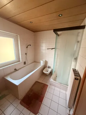 4-Zimmer-Wohnung mieten in Neunkirchen – 149 m², € 1.250 – Bild 16 von 25