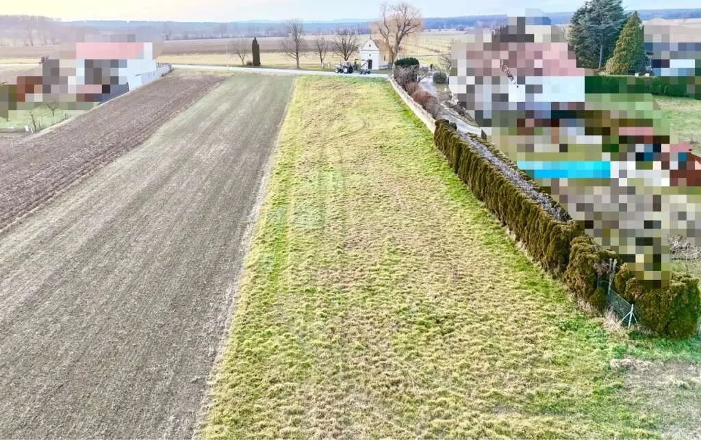 Baugrundstück mit 1.577 m² ruhig und sonnig gelegen am Ortsrand von Großwarasdorf - Ansicht 2