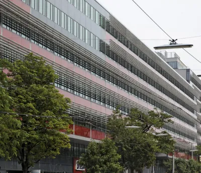 8-Zimmer-Gewerbeimmobilie mieten in Wien – 335 m², € 6.365 – Bild 3 von 7