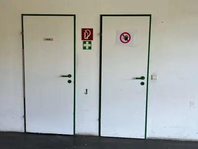 Gewerbeimmobilie mieten in Wiener Neustadt Land – 3 350 m², € 5 – Bild 16 von 16