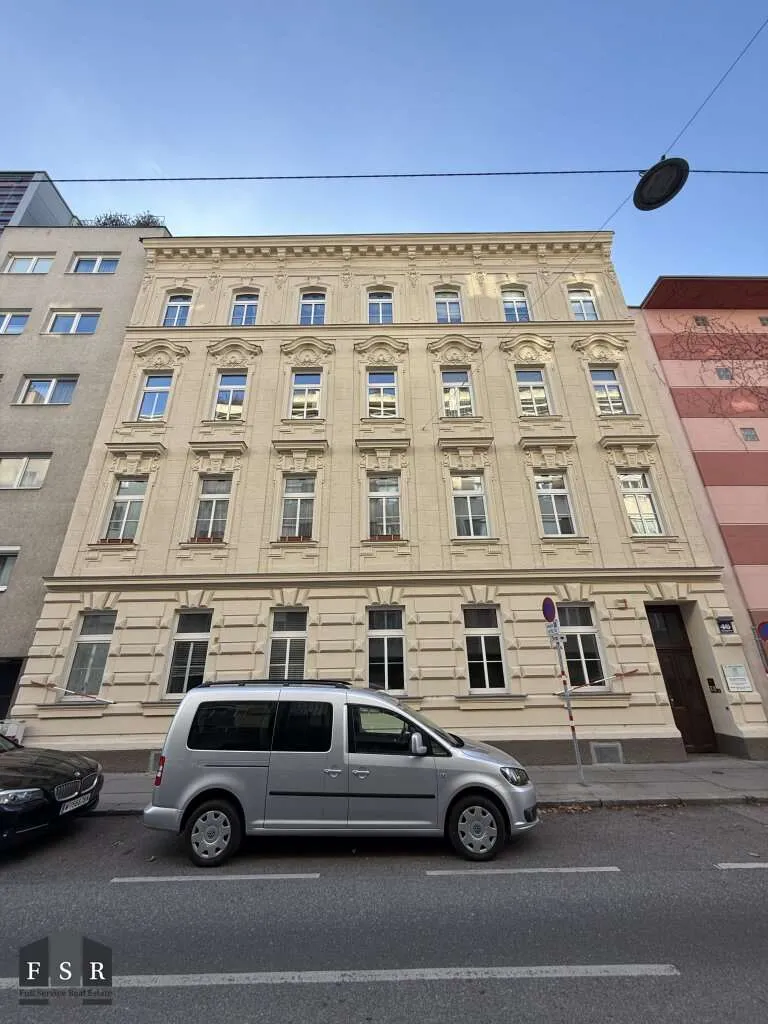 ERSTBEZUG Dachgeschosswohnung mit Terrasse im revitalisierten Stilaltbau - in unmittelbarer Nähe zur U3-Station Schlachthausgasse. - Ansicht 3