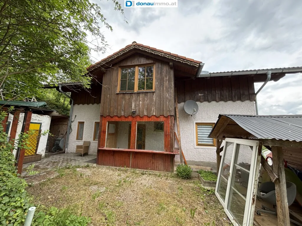 Charmantes Einfamilienhaus mit Fernblick in Vichtenstein - Ihr Renovierungsobjekt! - Ansicht 2