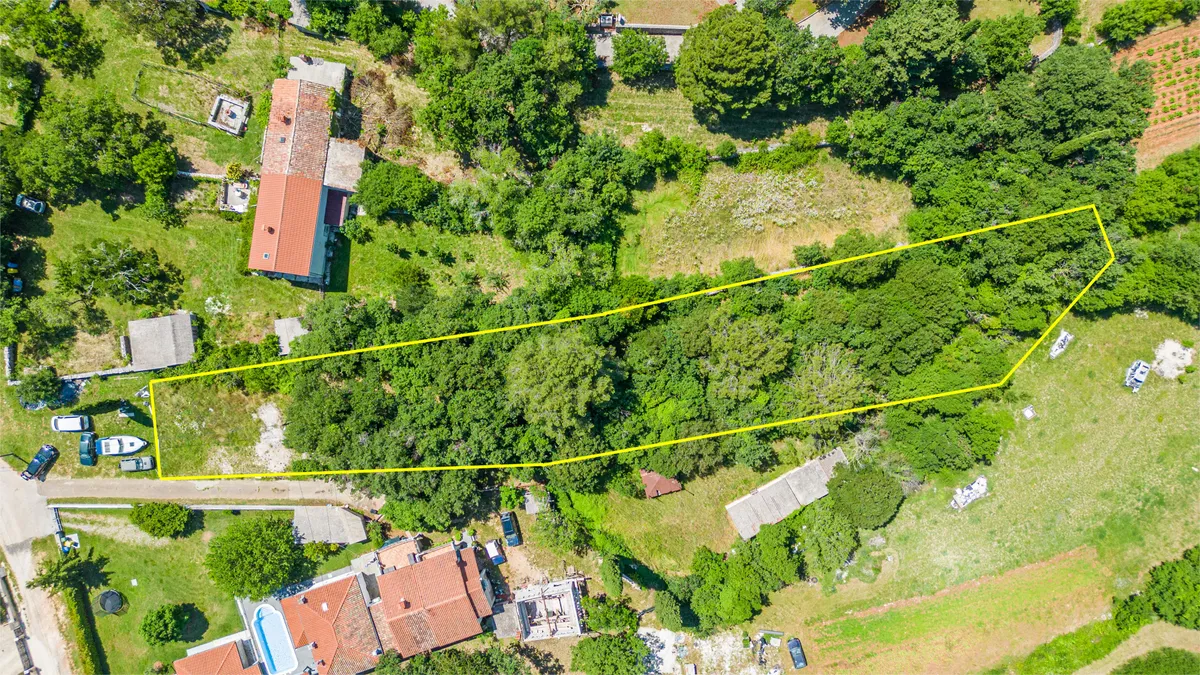 Baugrundstück 1914 m², Umgebung Pula, Istrien | Manjadvorci