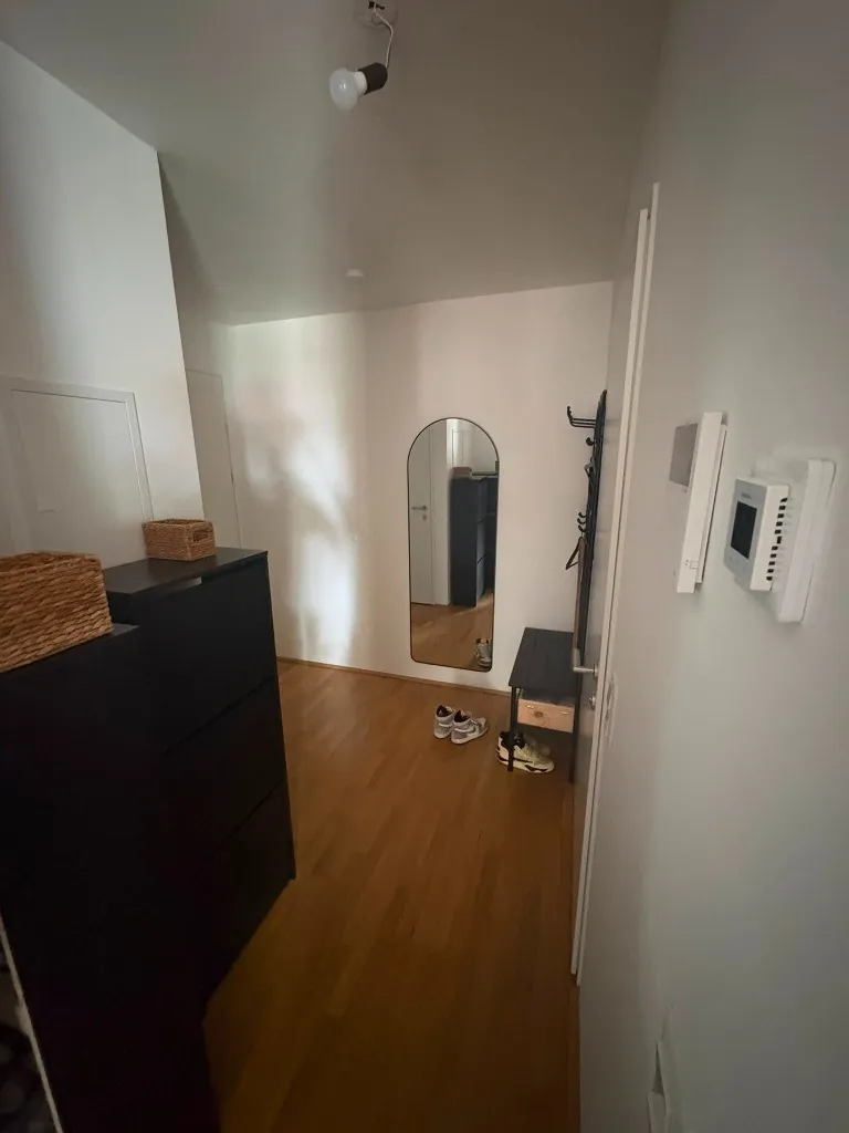 Gut geschnittene 2 Zimmer Wohnung mit großer Terasse/ Balkon - zu mieten in 1210 Wien - Ansicht 3