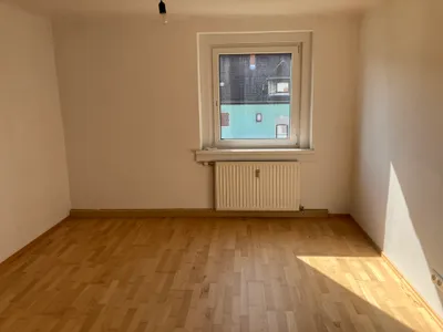 Wohnung mieten in Bruck-Mürzzuschlag – 45,16 m², € 377 – Bild 2 von 6