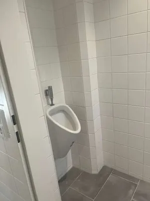 1-Zimmer-Gewerbeimmobilie mieten in Linz – 10 m², € 650 – Bild 10 von 11