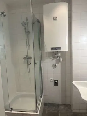 1-Zimmer-Gewerbeimmobilie mieten in Linz – 10 m², € 650 – Bild 11 von 11