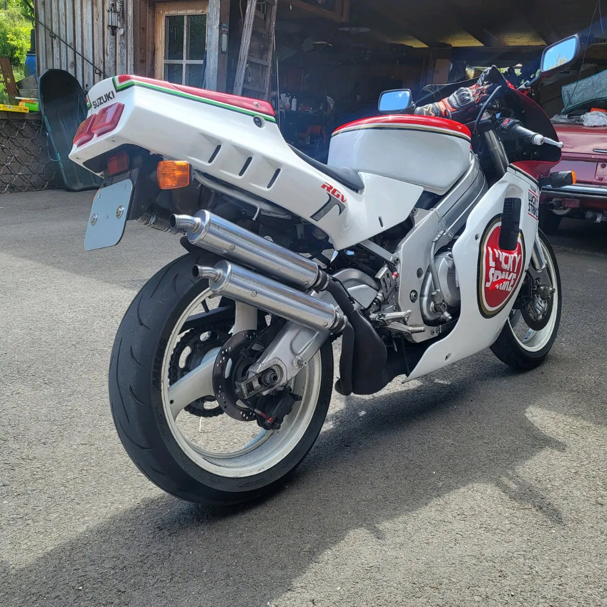 Suzuki RG
