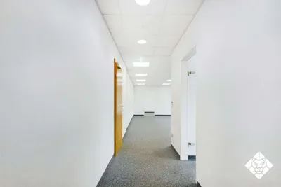 3-Zimmer-Gewerbeimmobilie mieten in Kufstein – 100 m², € 1.456 – Bild 5 von 11