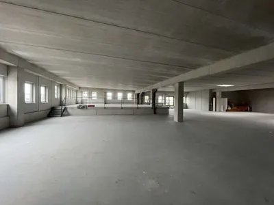 Gewerbeimmobilie mieten in Salzburg Stadt – 1 351 m² – Bild 2 von 12