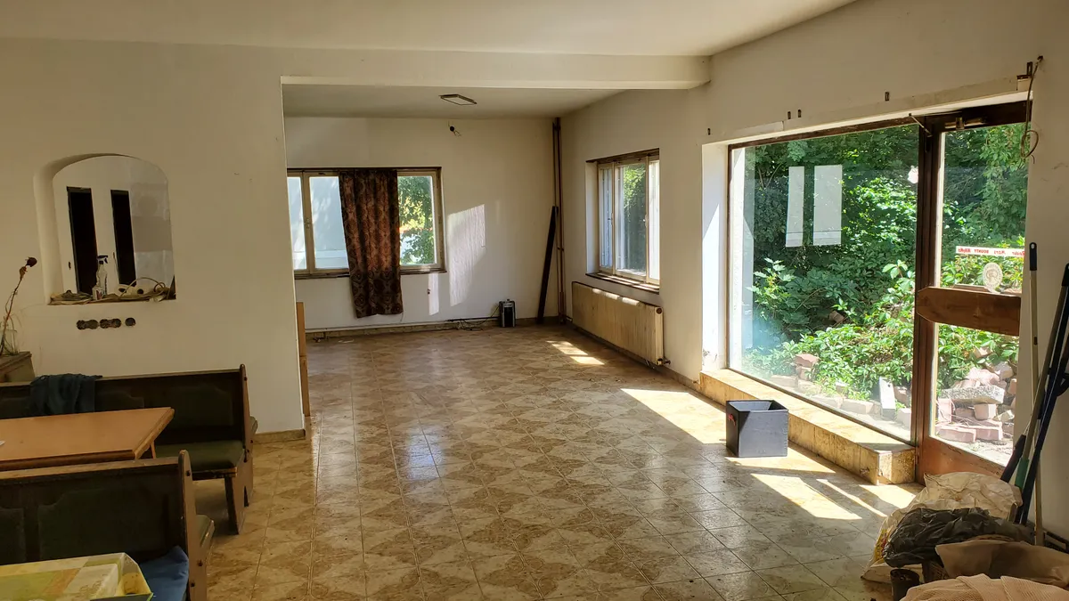 Wohn- und Geschäftshaus mit ca. 366 m² Nutzfläche auf ca. 1.180 m² Grundstück in Eberndorf - Ansicht 2