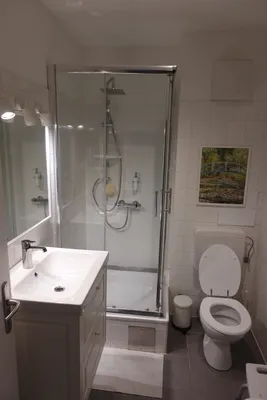 1-Zimmer-Wohnung mieten in Baden – 40 m², € 850 – Bild 3 von 10