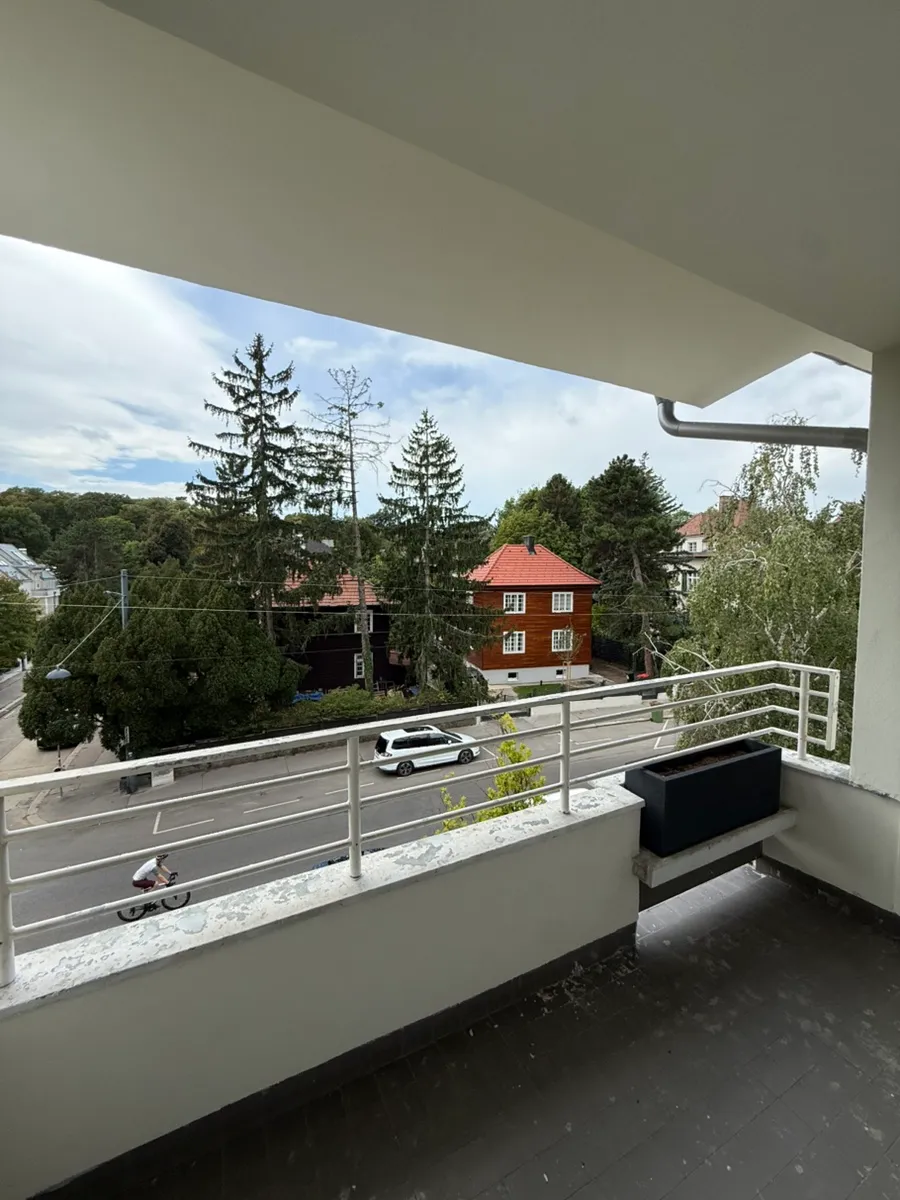 4-Room Apartment with Balcony and Loggia, 109 m², Döbling, Döbling