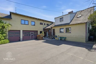 10-Zimmer-Haus kaufen in Linz – 239,9 m², € 550.000 – Bild 1 von 24