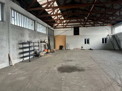 Gewerbeimmobilie mieten in Horn – 800 m² – Bild 2 von 2