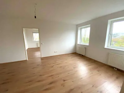 Renovierte, helle 3- Zimmer Wohnung am Donaukanal – Bild 3